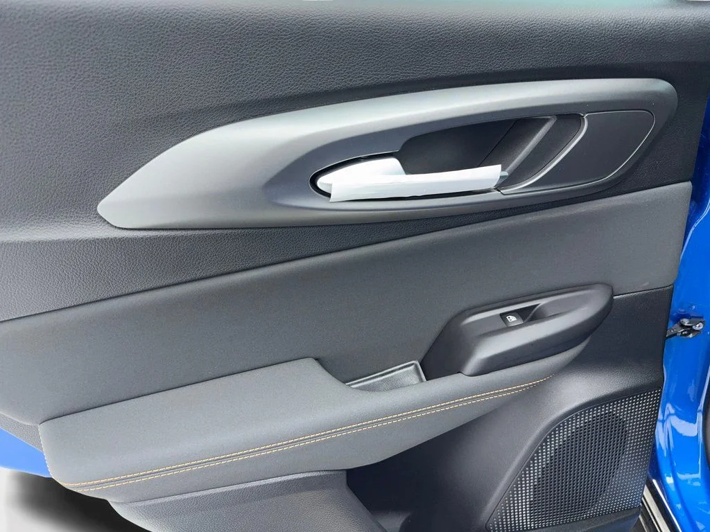 New 2025 Blue Alfa Romeo Base image 39