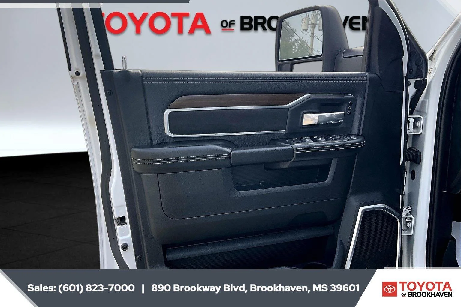 Used 2023 Bright White Clearcoat Ram Laramie image 16