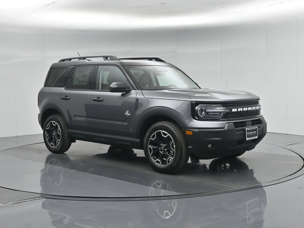New 2026 Carbonized Gray Metallic Ford Outer Banks image 40