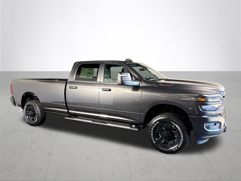New 2026 Granite Crystal Metallic Clear-Coat Exterior Paint RAM Tradesman image 4