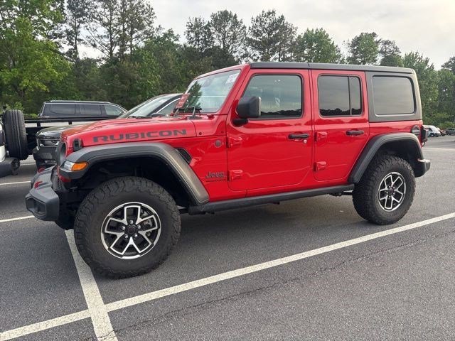 Used 2025 Firecracker Red Clearcoat Jeep Rubicon image 9
