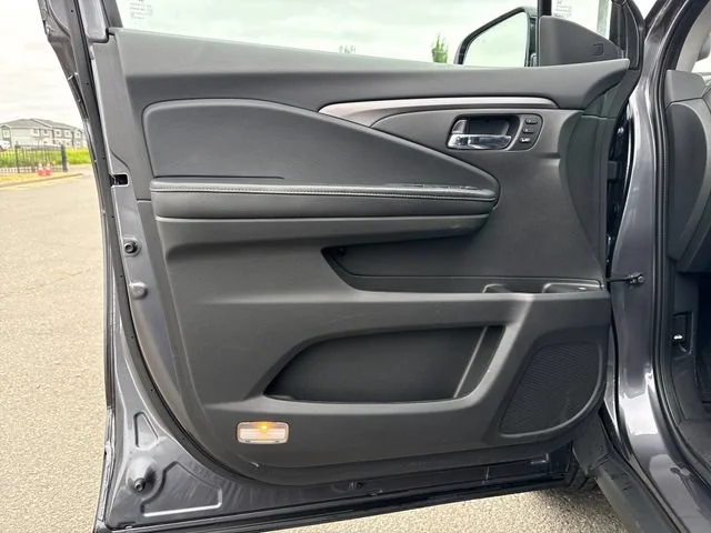 Used 2022 Modern Steel Metallic Honda RTL-E image 18