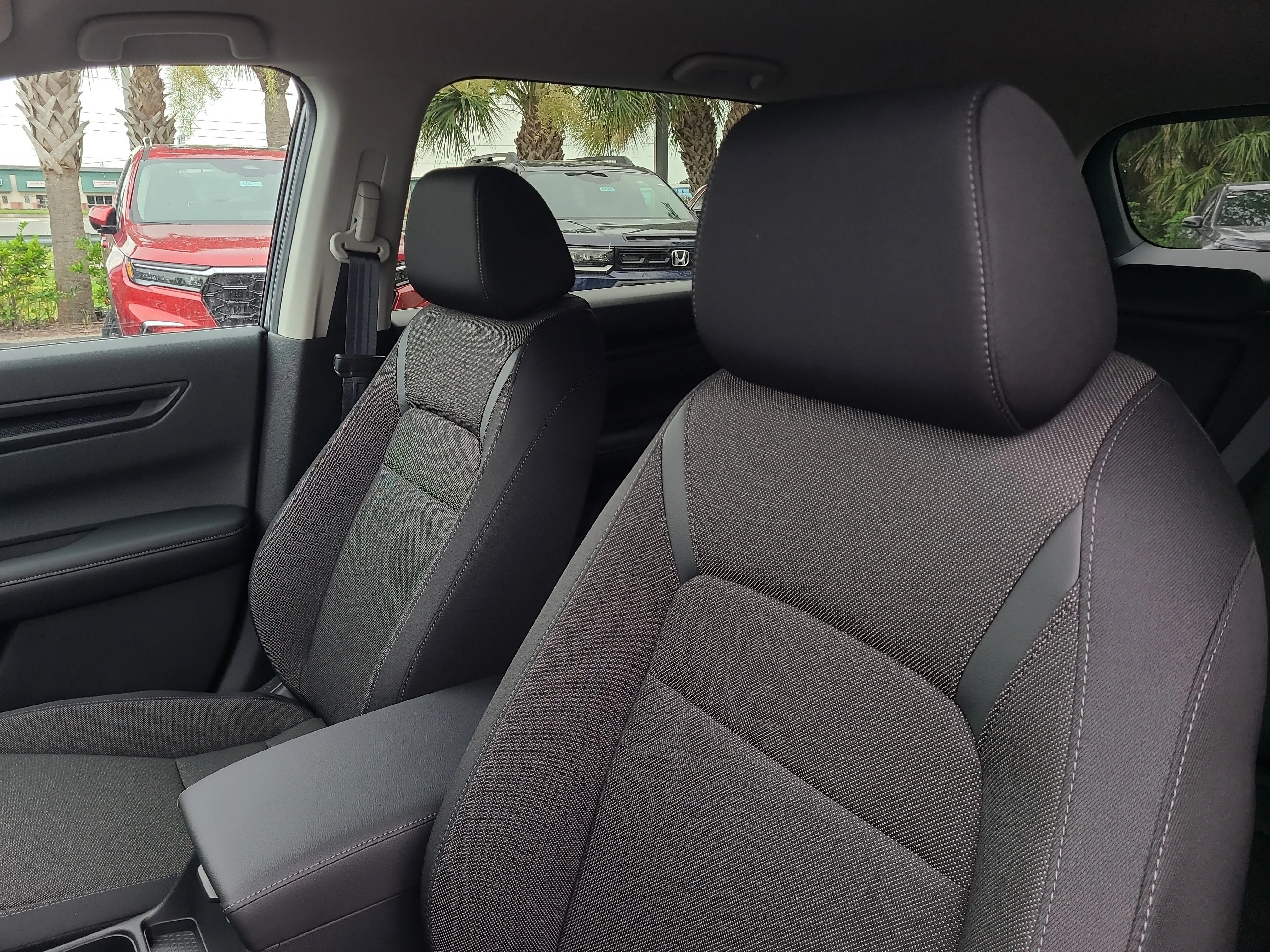 New 2026 Urban Gray Pearl Honda LX image 24