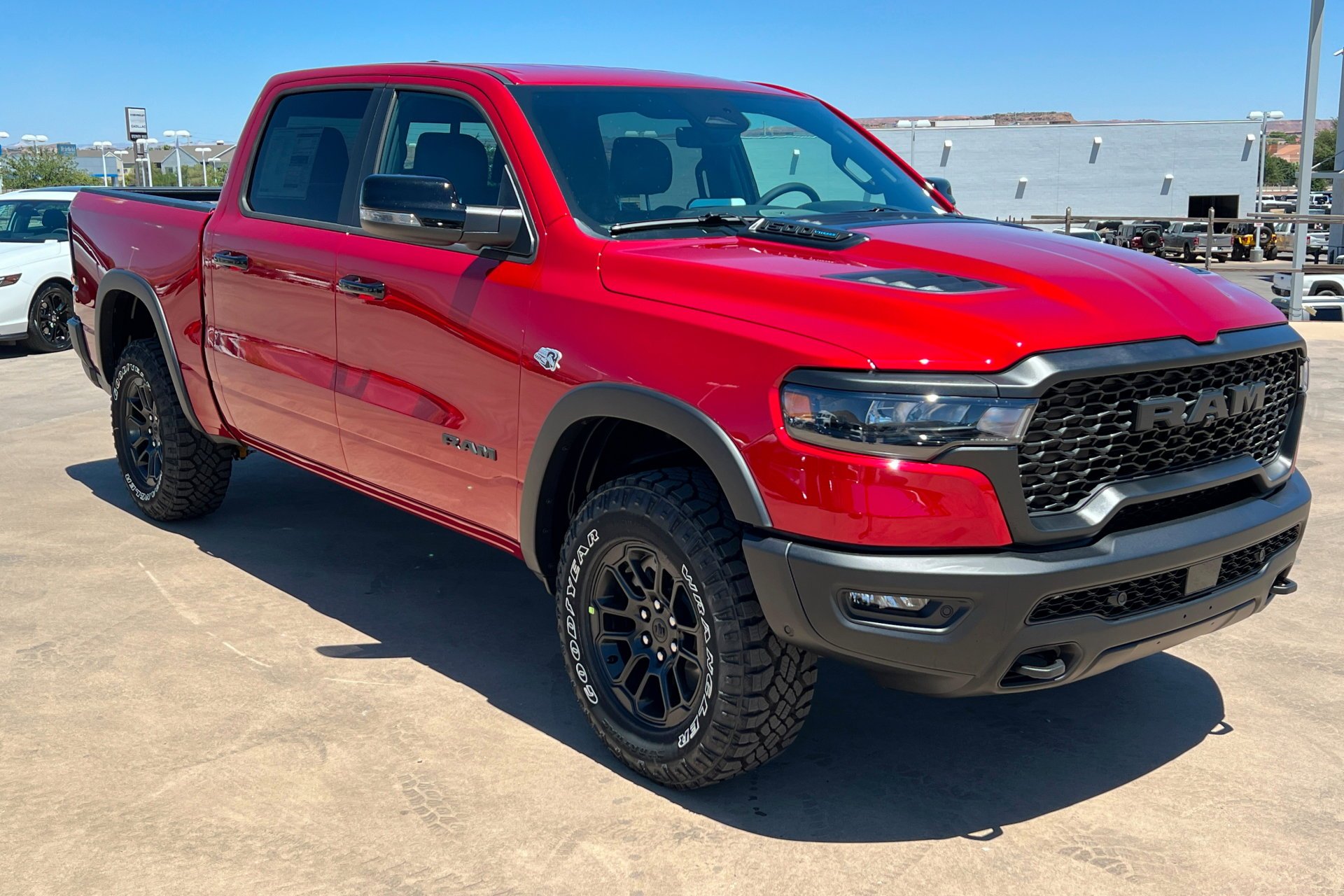 New 2026 Molten Red Pearl-Coat Exterior Paint RAM Rebel image 8