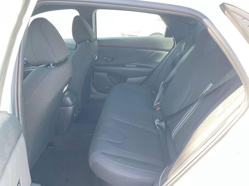 2025 Hyundai Elantra Blue - Photo 48