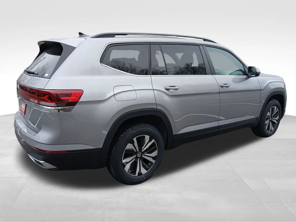 New 2026 Silver Volkswagen 2.0T SE image 5