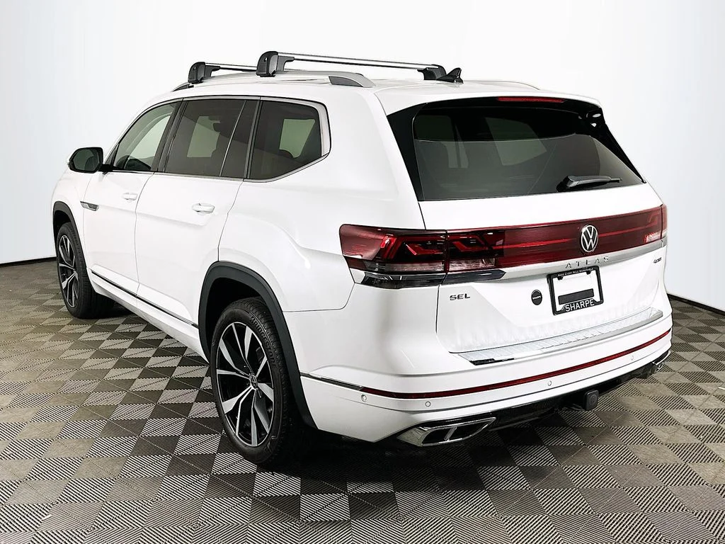 Used 2024 Opal White Volkswagen 2.0T SEL Premium R-Line image 7