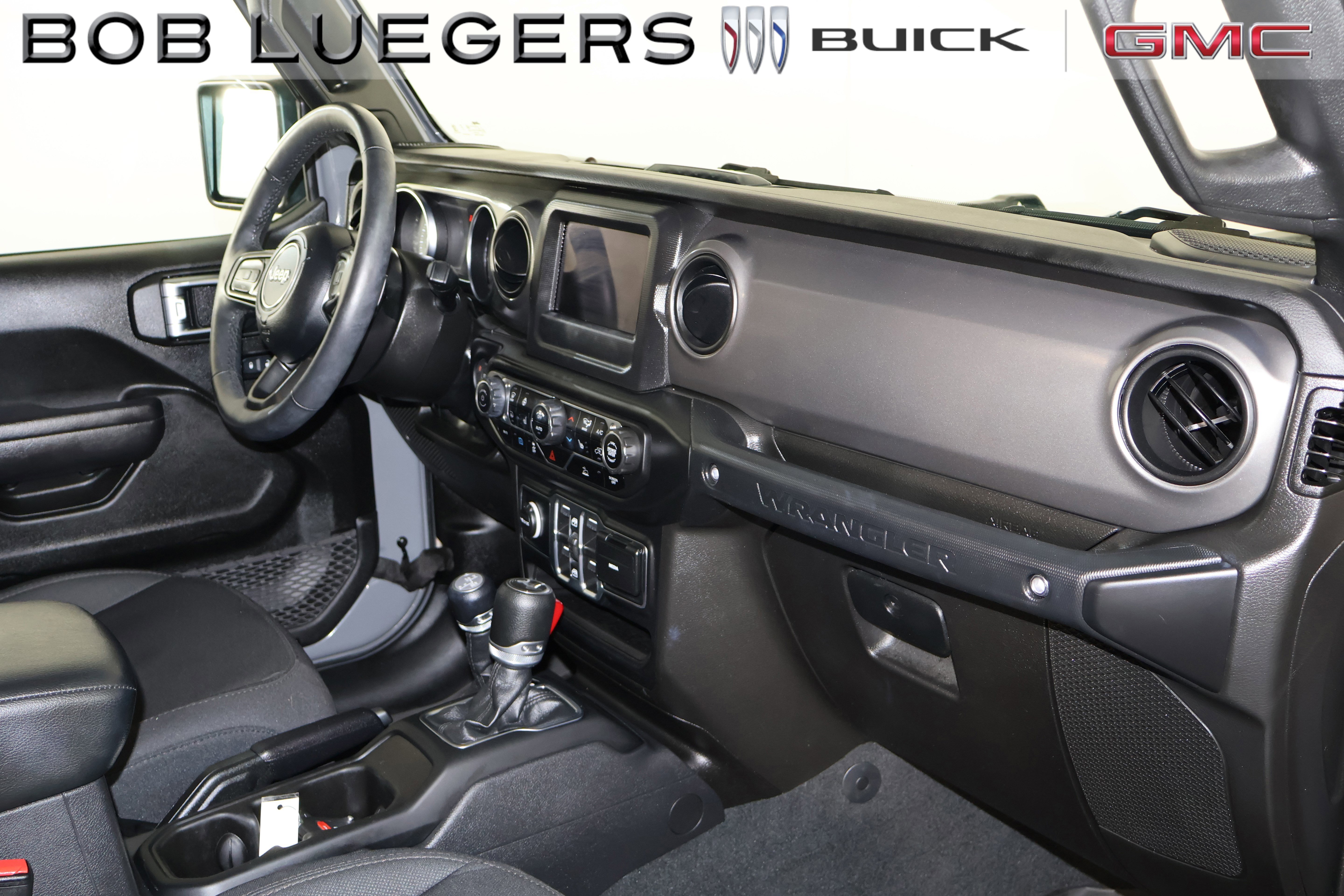 Used 2023 Gray Jeep 4x4 image 17