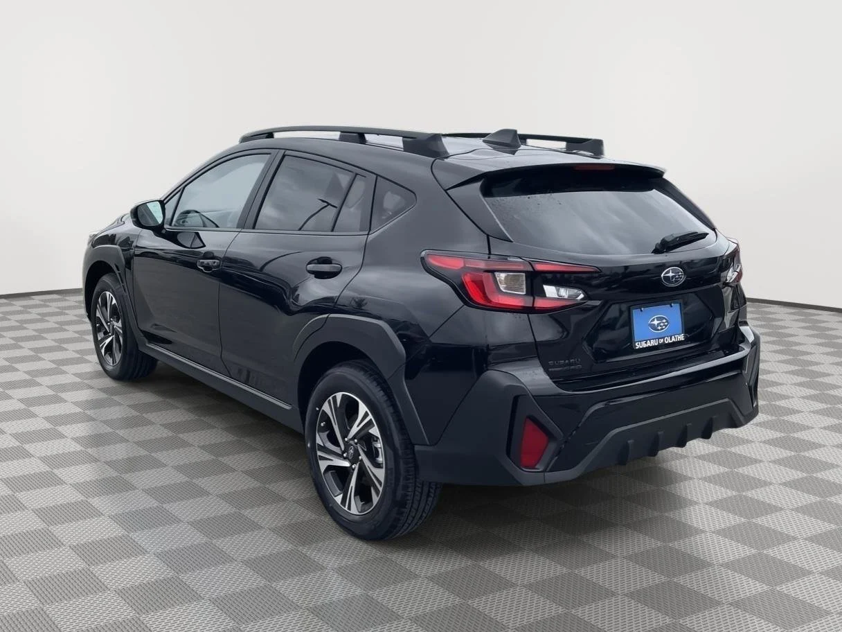 New 2026 Crystal Black Silica Subaru Premium image 3