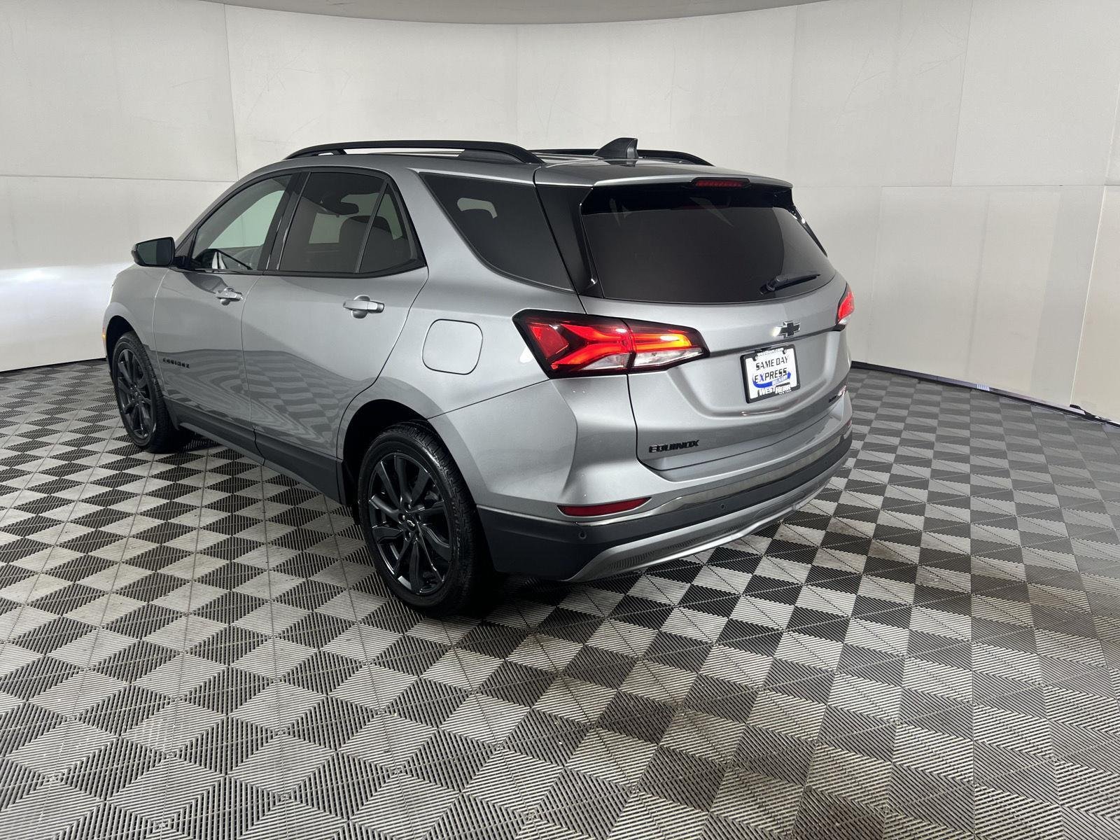 Used 2023 Sterling Gray Metallic Chevrolet RS image 4