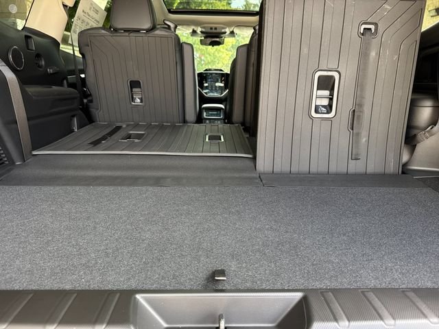 New 2026 MAGNETITE GRAY METALLIC Subaru Touring 7-Passenger image 21