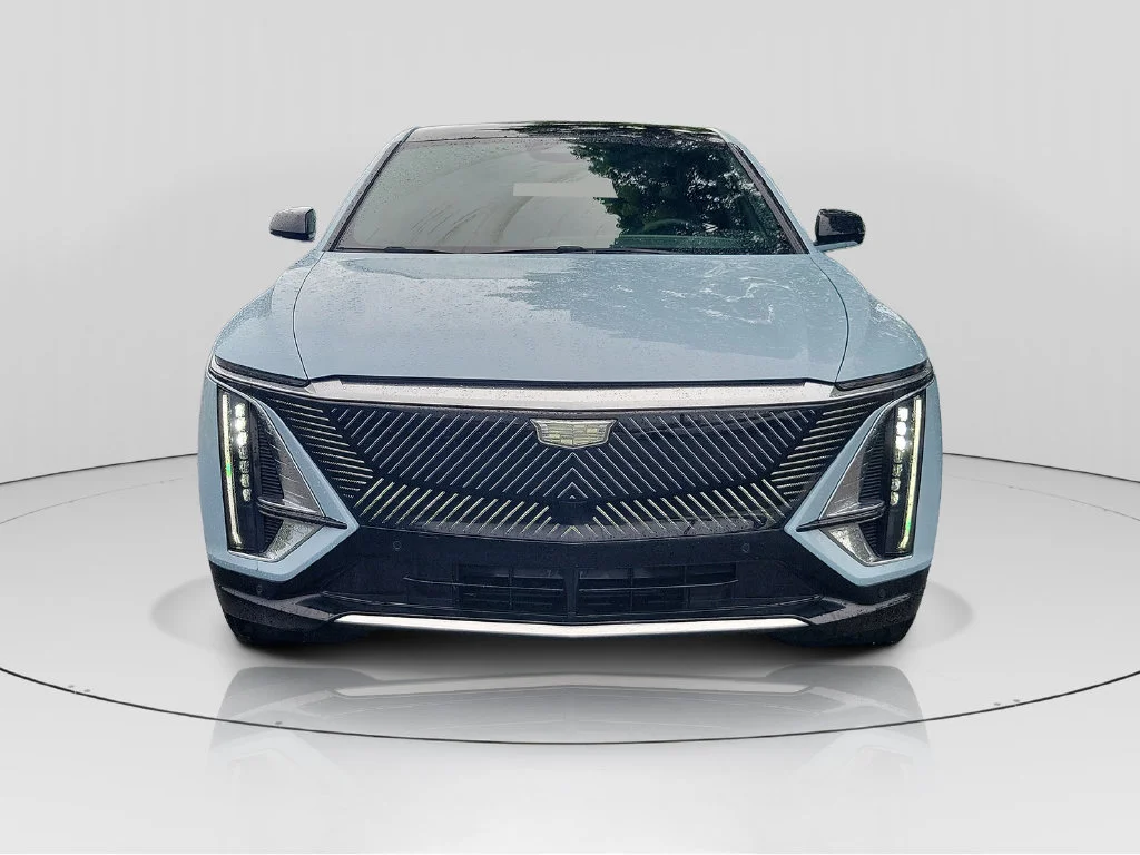Used 2024 Cadillac LYRIQ Tech with VIN 1GYKPMRL2RZ138148 for sale in Miami, FL