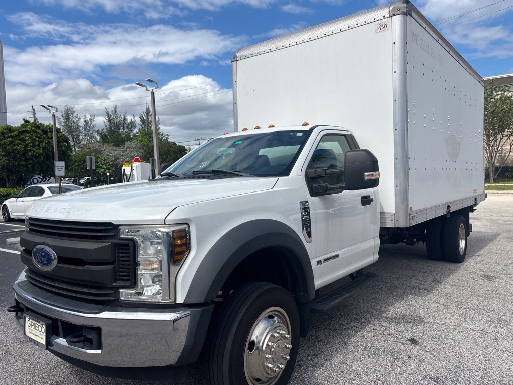 Used 2019 White Ford XL image 3