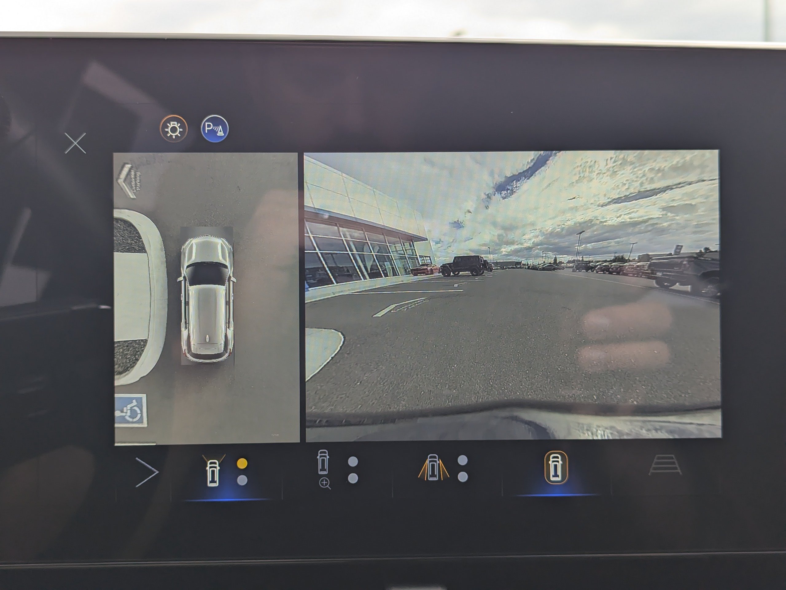 2026 Chevrolet Equinox RS - Photo 25