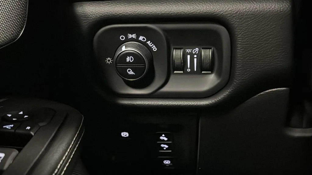 New 2026 Forged Blue Metallic Exterior Paint RAM Laramie image 28