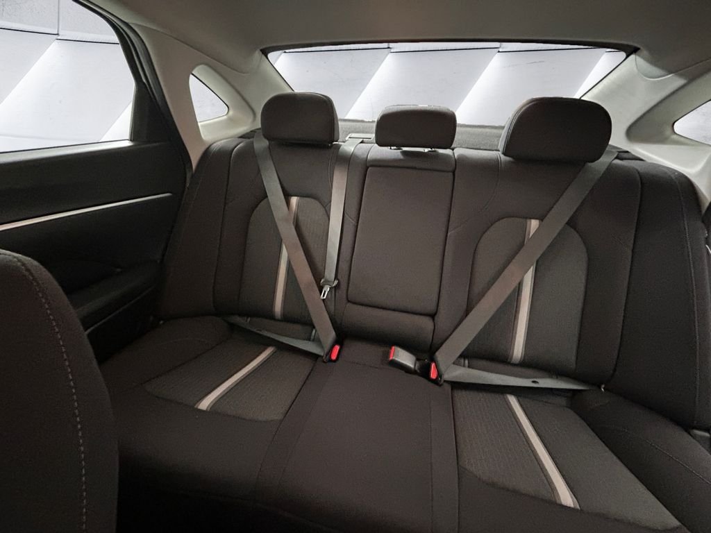 Used 2025 Gray Hyundai SEL image 18