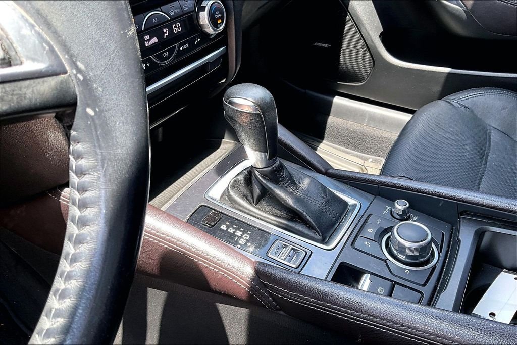 Used 2016 Blue Mazda i Grand Touring image 12