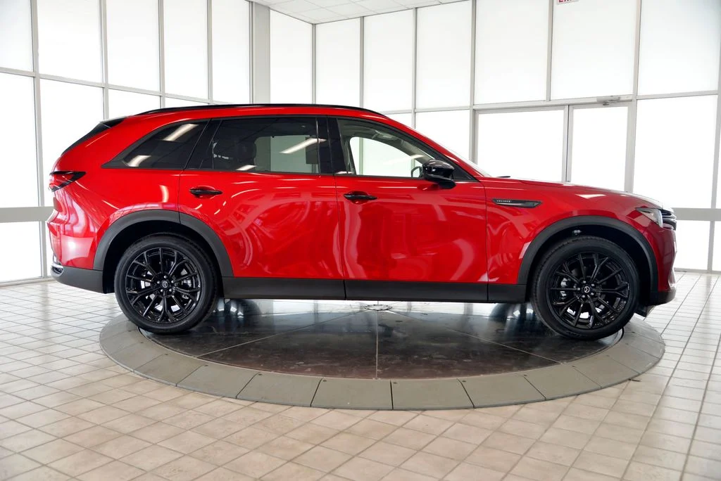 Certified Used 2025 Red Mazda 3.3 Turbo Premium image 9