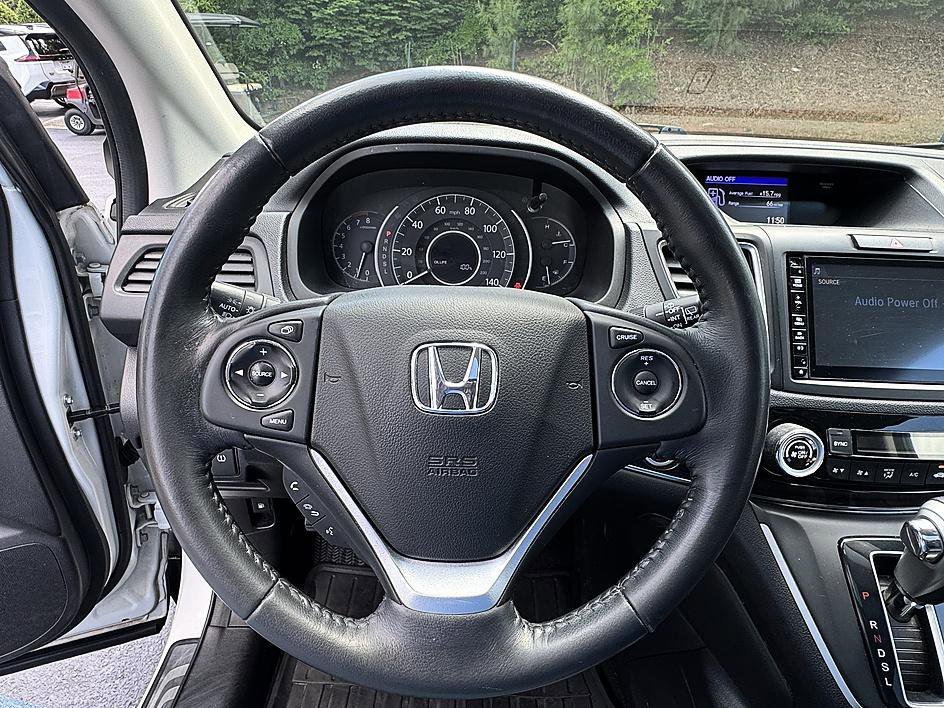 Used 2016 Diamond White Pearl Honda EX-L image 12