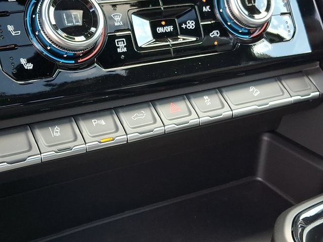 2026 GMC Sierra 2500HD AT4 - Photo 18