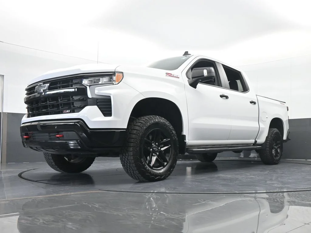 Used 2024 Summit White Chevrolet LT Trail Boss image 66