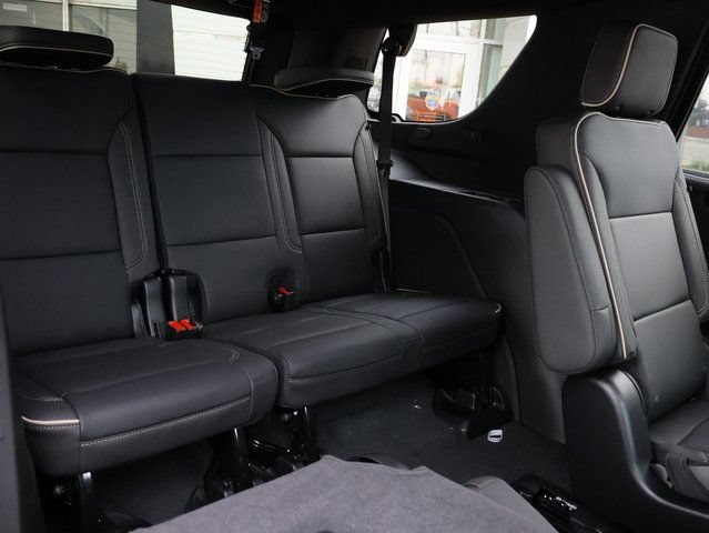 2026 GMC Yukon Elevation - Photo 12