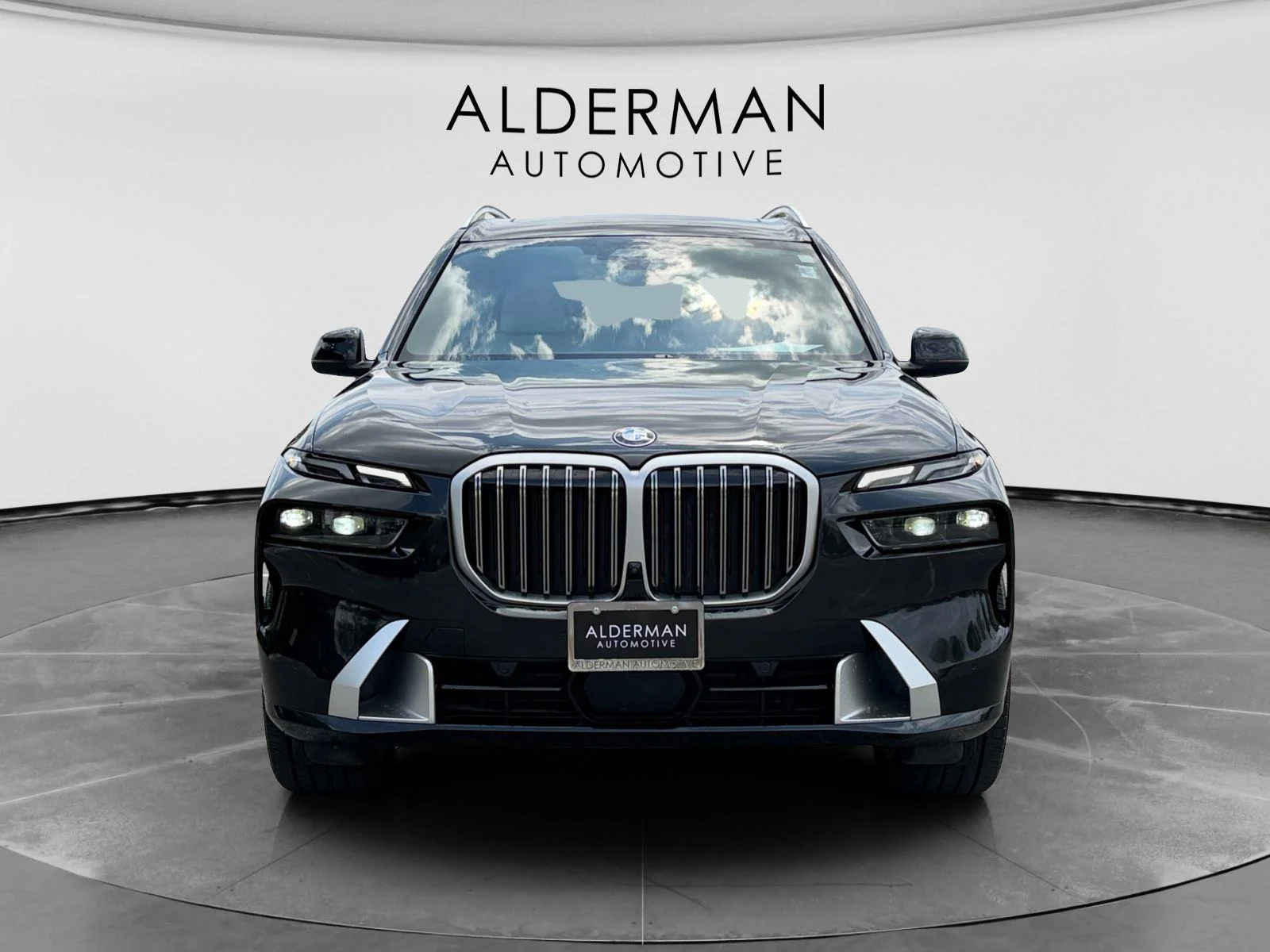 Used 2023 Black Sapphire Metallic BMW xDrive40i image 9
