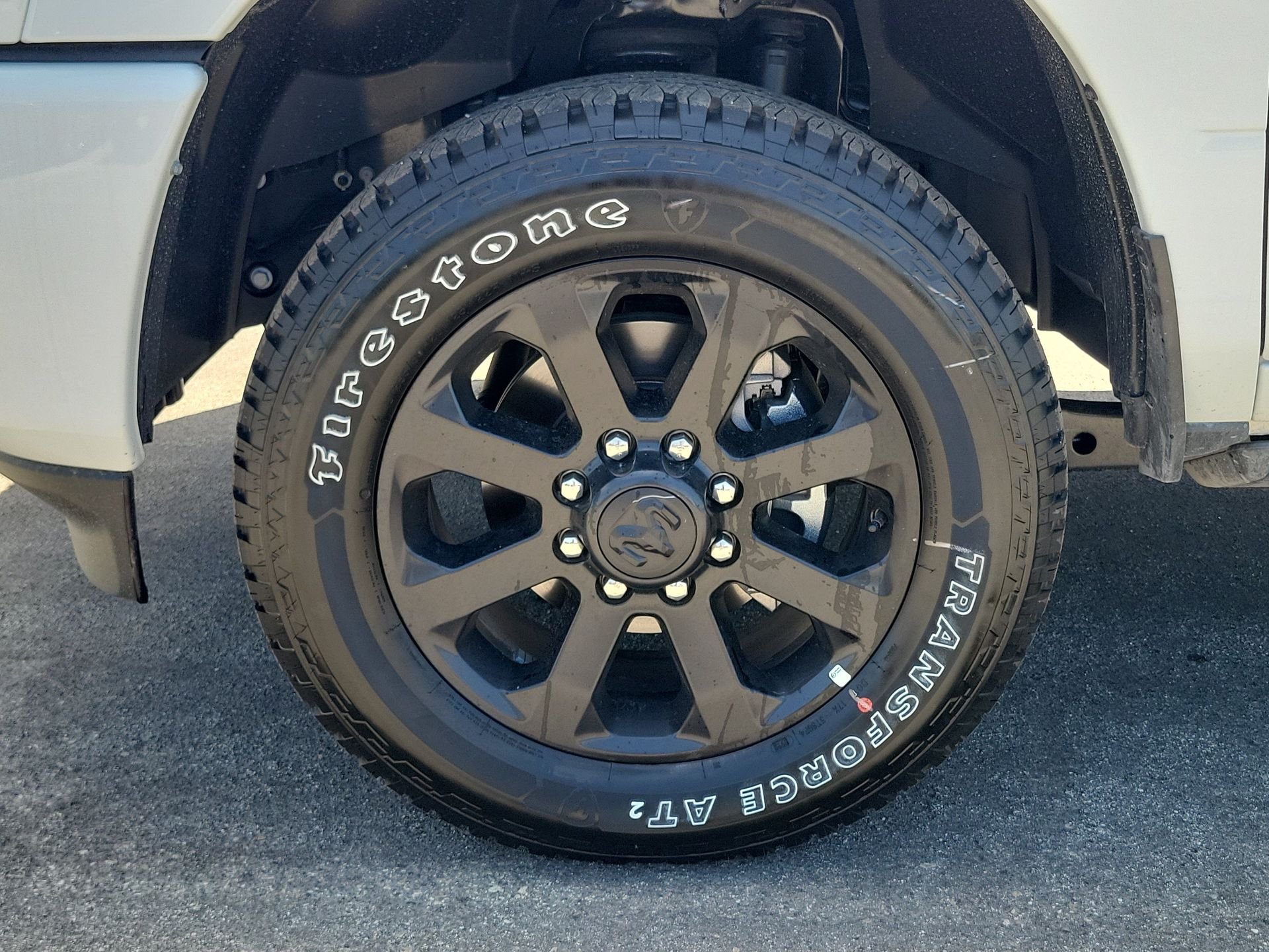 New 2026 Bright White Clear-Coat Exterior Paint RAM Laramie image 26