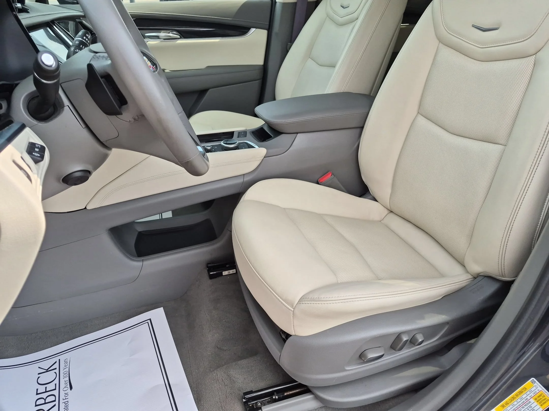 Used 2023 Wilder Metallic Cadillac AWD Premium Luxury image 19