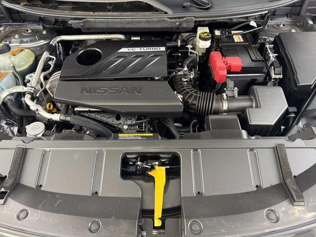Used 2025 Gray Nissan SL image 17