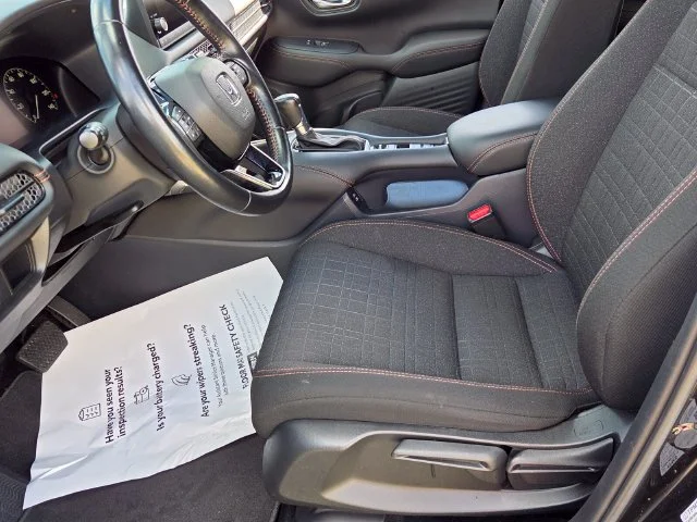 Used 2025  Honda Sport image 5