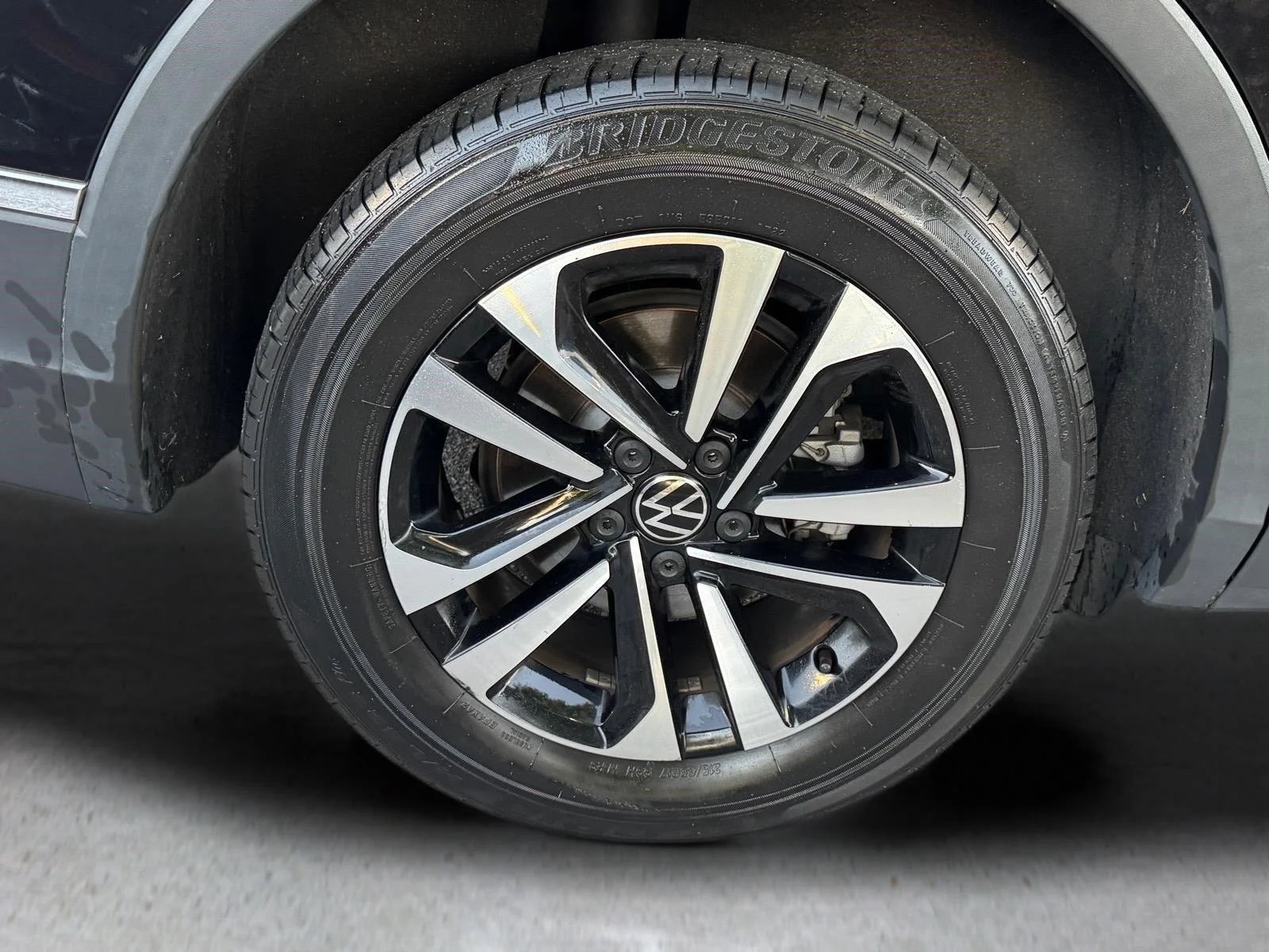 Used 2022 Deep Black Pearl Volkswagen S image 12