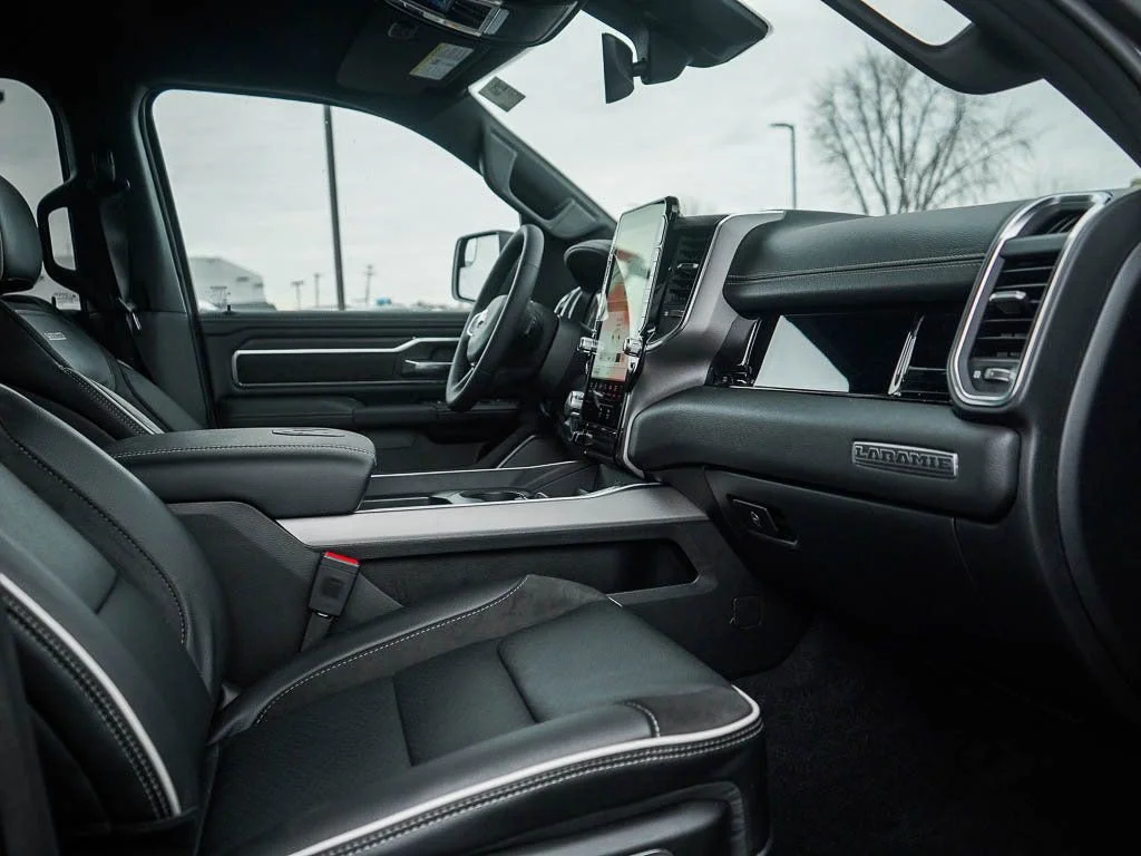 New 2026 Diamond Black Crystal Pearlcoat RAM Laramie image 8