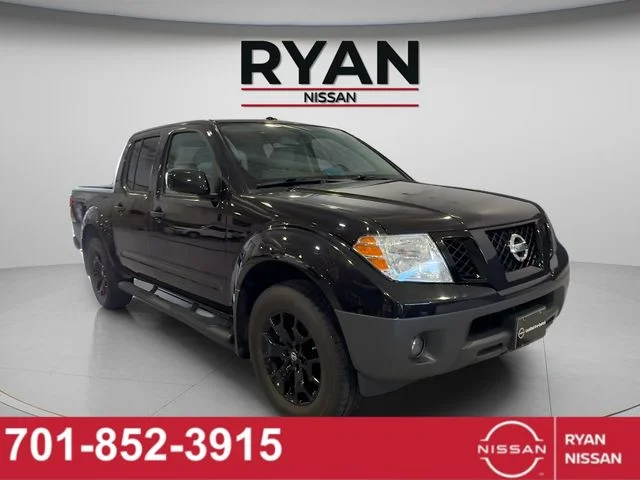 2018 Nissan Frontier 4.0 SV Crew Cab 4X4 AT SWB's photo