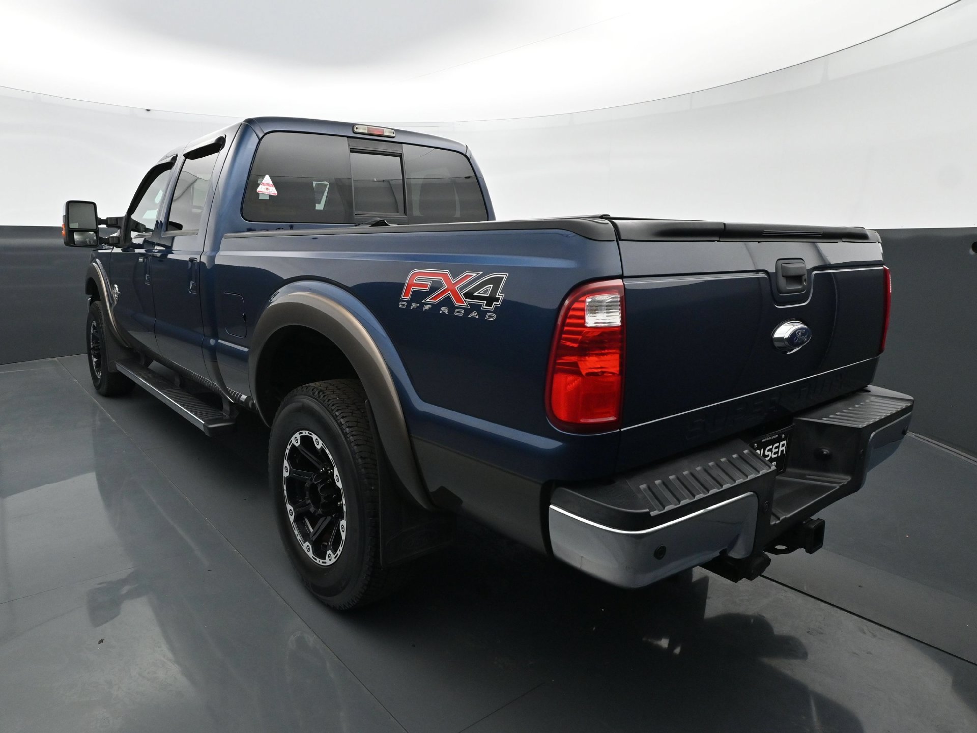 Used 2016  Ford  image 4