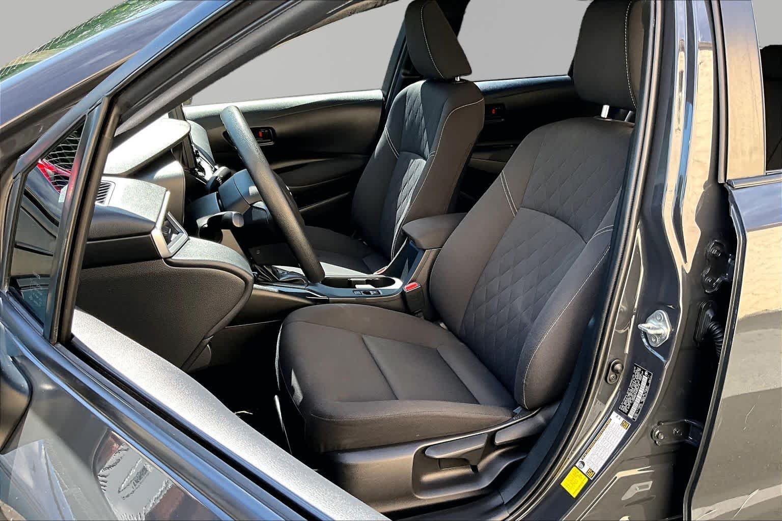 Used 2023 Underground Toyota LE image 8