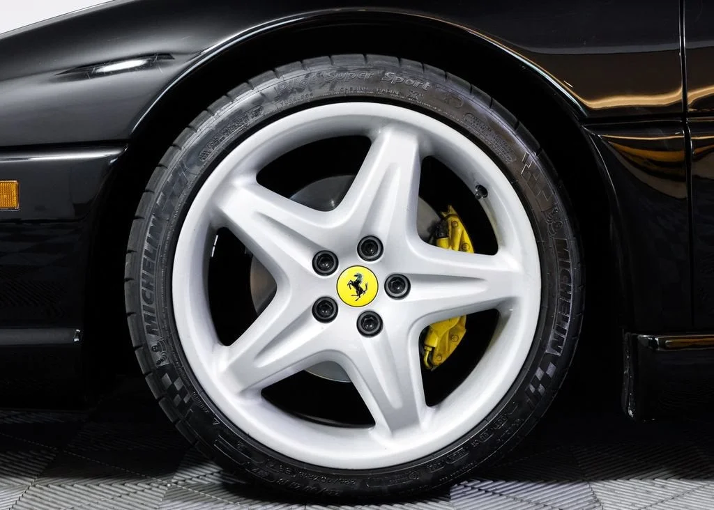 Used 1998 Nero Ferrari Spider OEM Manual image 5