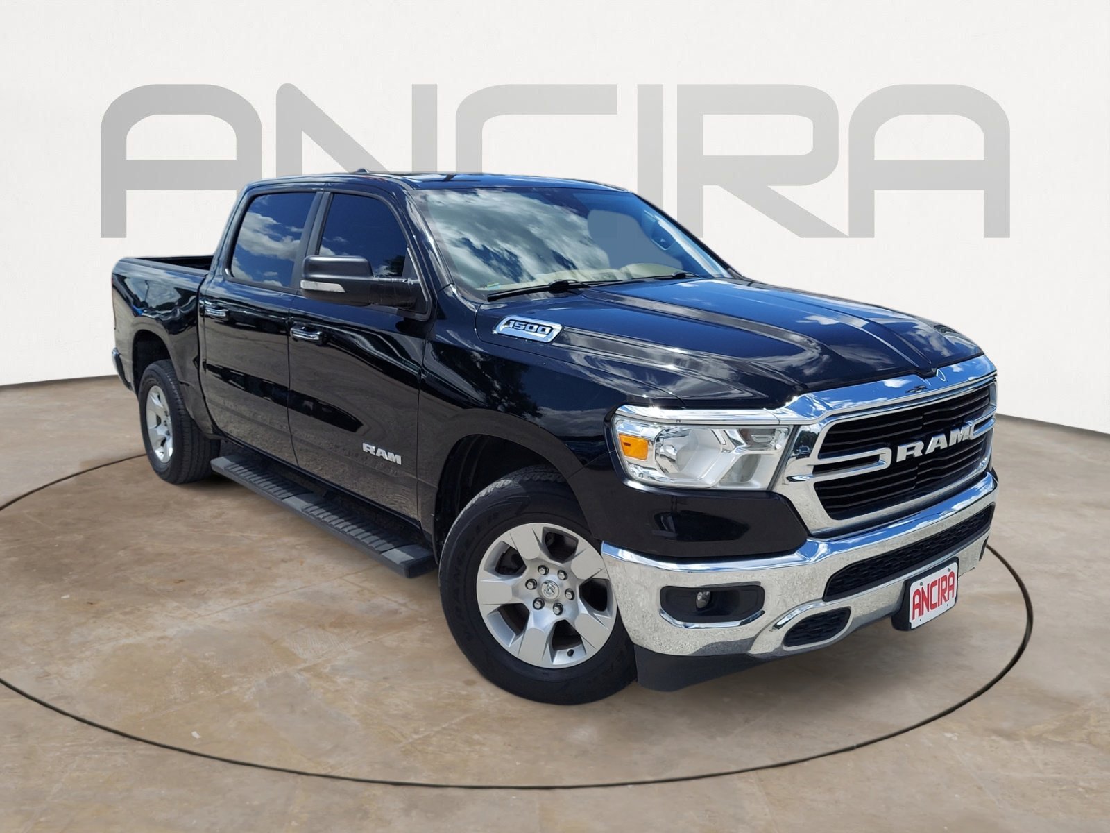 Used 2020 Diamond Black Crystal Pearlcoat Ram Lone Star image 4