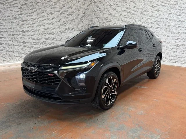 Used 2024 Black Chevrolet 2RS image 3