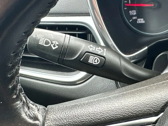Used 2020 Gray Chevrolet LT image 24