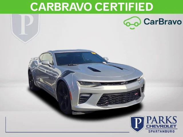 Used 2018 SILVER ICE METALLIC Chevrolet 2SS image 1