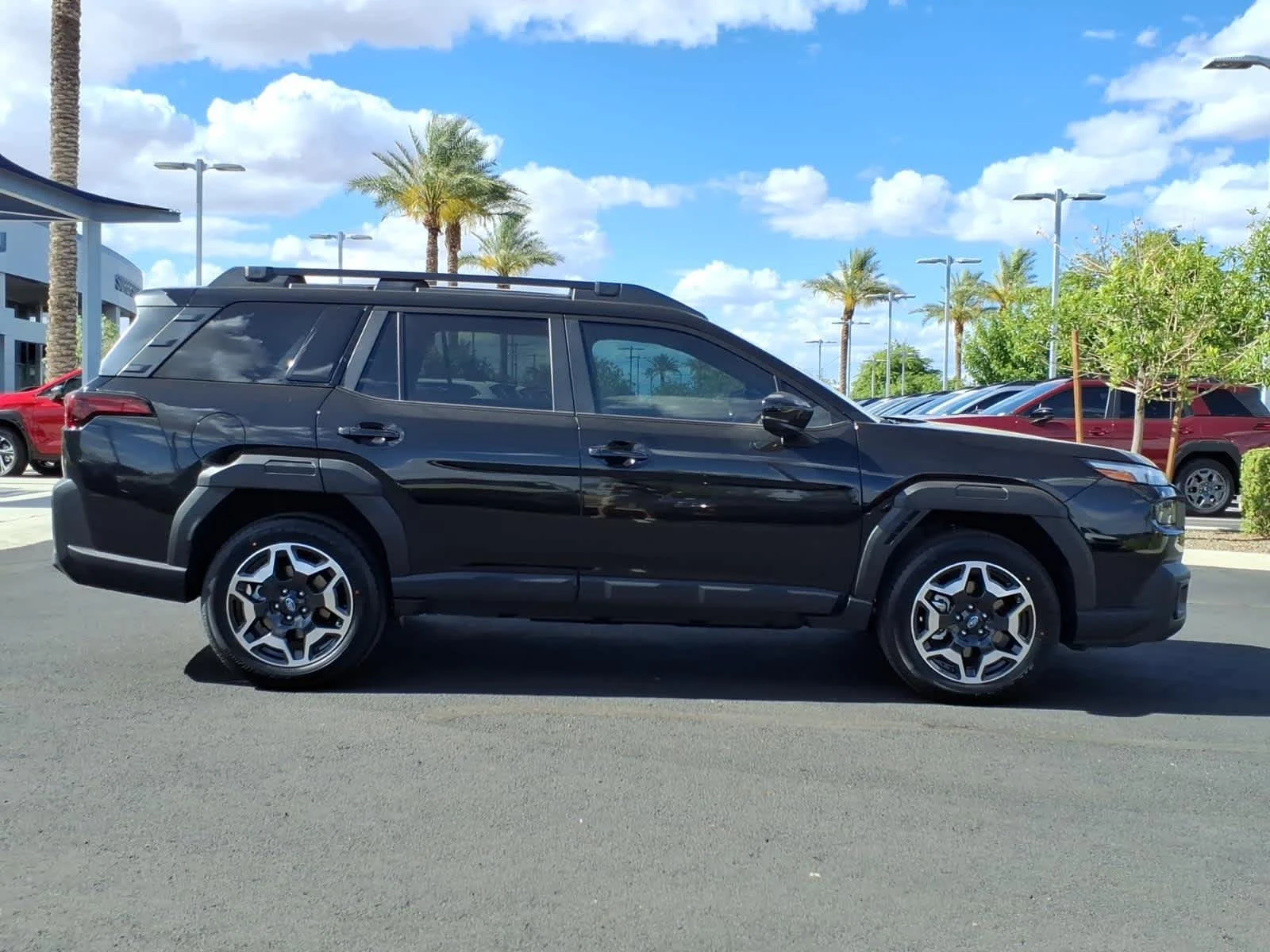 New 2026 CRYSTAL BLACK SILICA Subaru Touring image 8