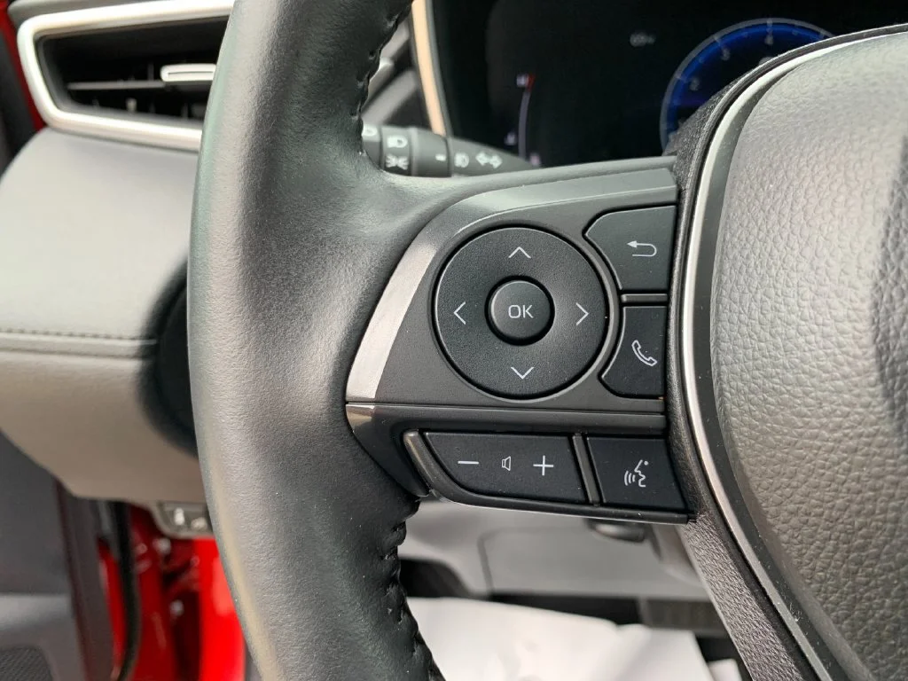 Used 2024 Red Toyota XLE image 27