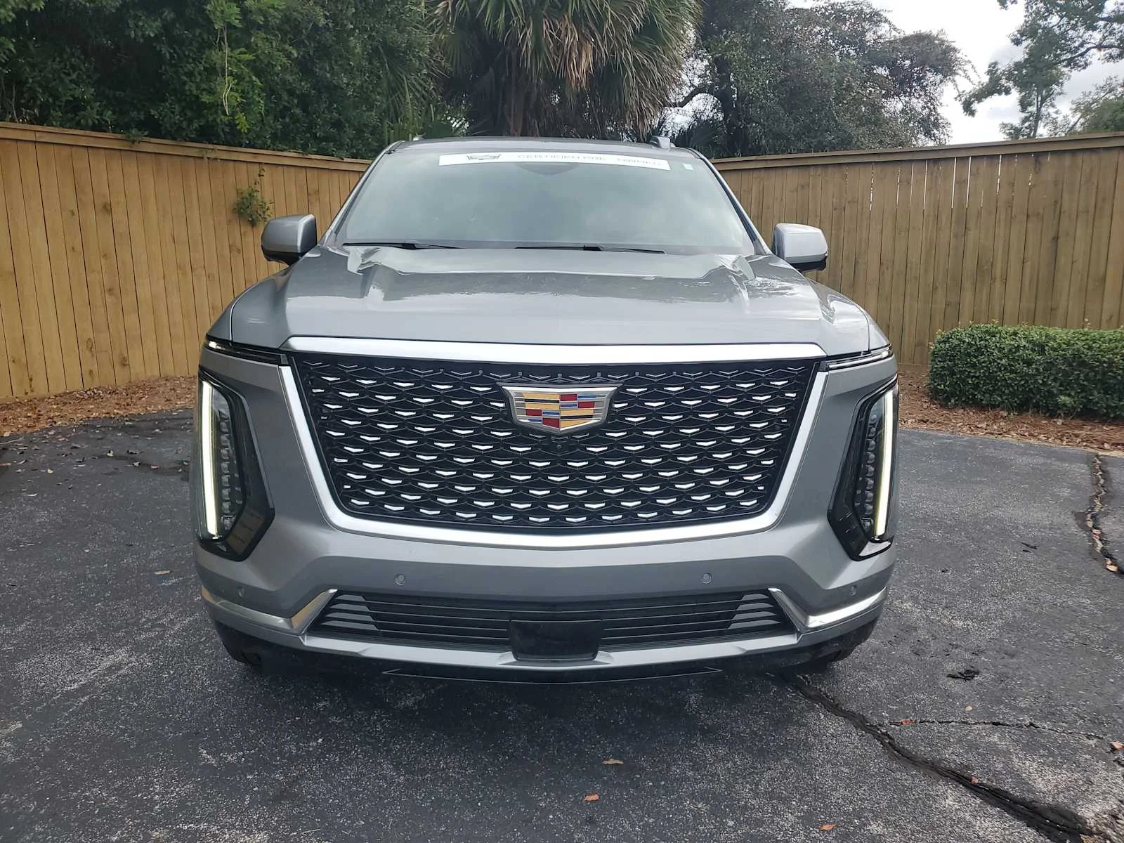 Used 2025 Argent Silver Metallic Cadillac Premium Luxury image 8