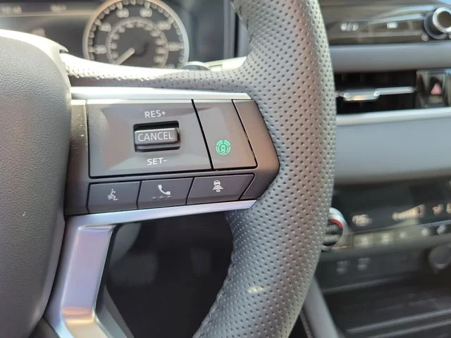 Used 2026 Gray Mitsubishi SE image 19