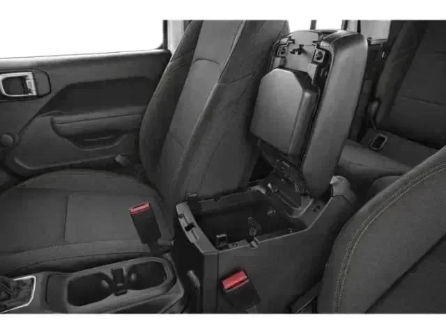 New 2025 Bright White Clear-Coat Exterior Paint Jeep Sport S image 11