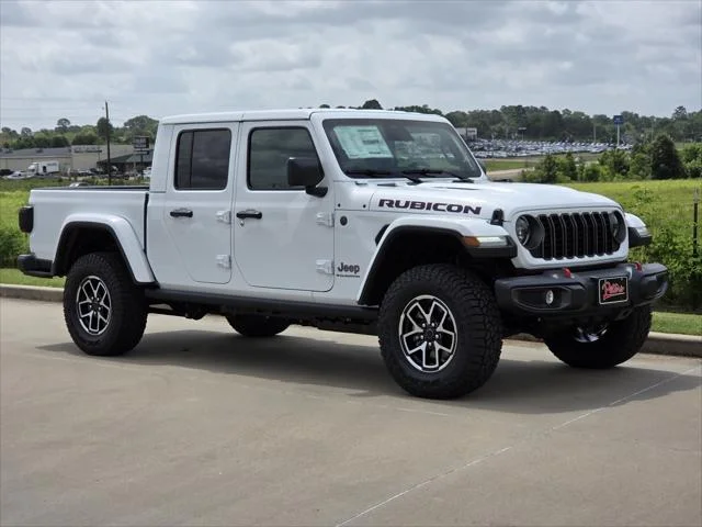 New 2026 Bright White Clear-Coat Exterior Paint Jeep Rubicon image 1