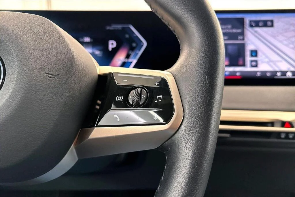 New 2026 Dune Grey Metallic BMW xDrive45 image 14