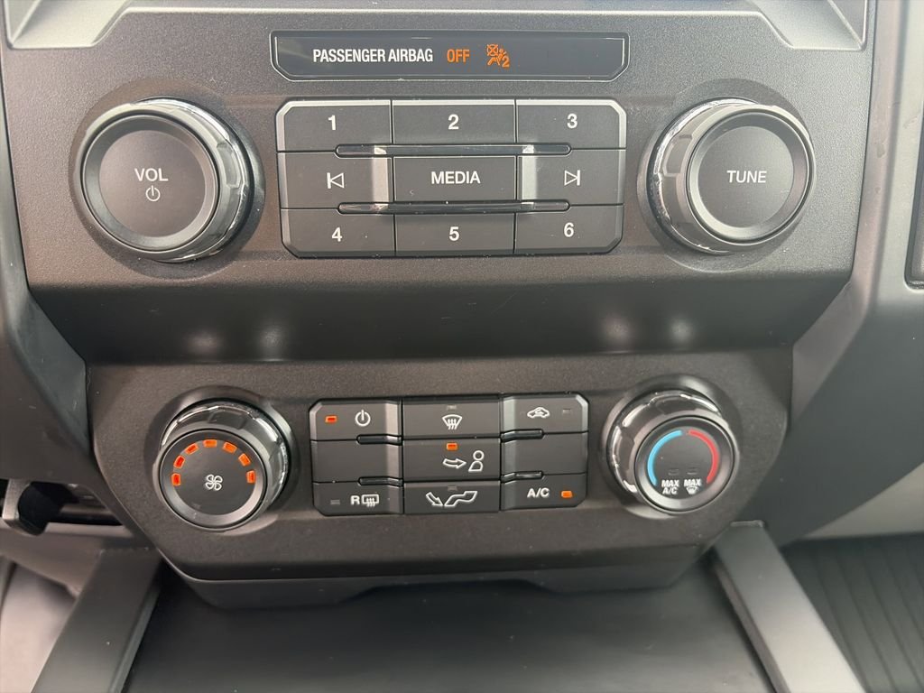 Used 2019 Gray Ford XL image 25