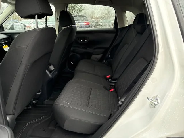 2026 Honda HR-V LX - Photo 14